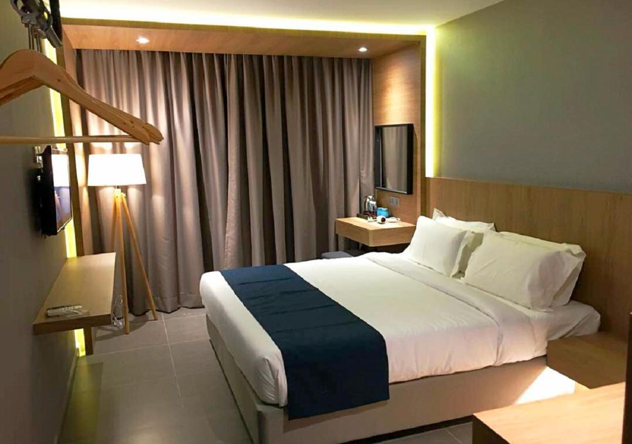 Orange Business Hotel Petaling Jaya Ngoại thất bức ảnh